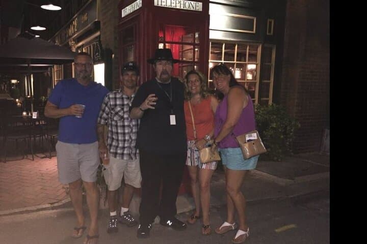 Spooky Savannah Haunted Pub Crawl: Ghost Stories, Bars & Historic District Walk photo 6