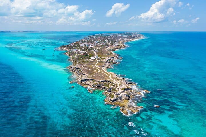 Catamaran to Isla Mujeres: Snorkel Coral Reefs & Beach Club with Hotel Pickup photo 6