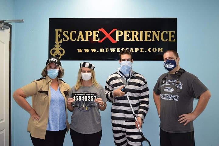 Lock Me If You Can Escape Room in Fort Worth — 60‑Minute Team Puzzle Challenge photo 3