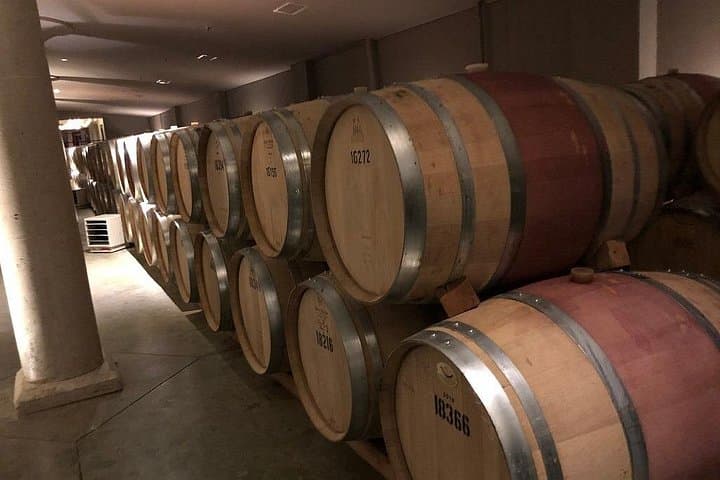 Luxury Niagara-on-the-Lake Wine Tour with Private Tastings from Toronto photo 1