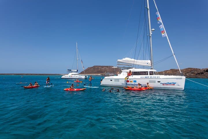 Private Catamaran to Lobos Island — Lagoon 421 Charters from Corralejo photo 6