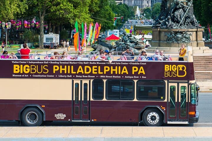Explore Philadelphia’s Landmarks with the Hop On Hop Off Double Decker Bus Tour