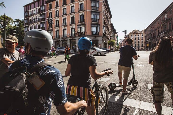 Electric E‑Bike Tour Through Madrid's Historic Core photo 5
