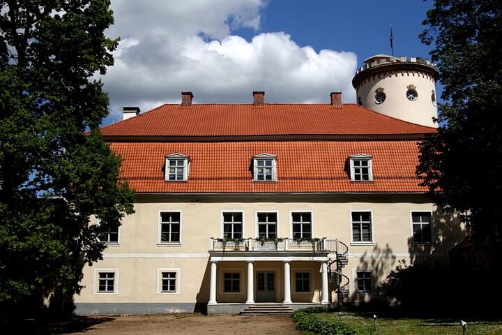 Cesis Medieval Heritage and Gauja Red Sandstone Hike from Riga photo 2