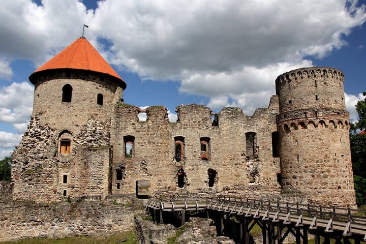 Cesis Medieval Heritage and Gauja Red Sandstone Hike from Riga