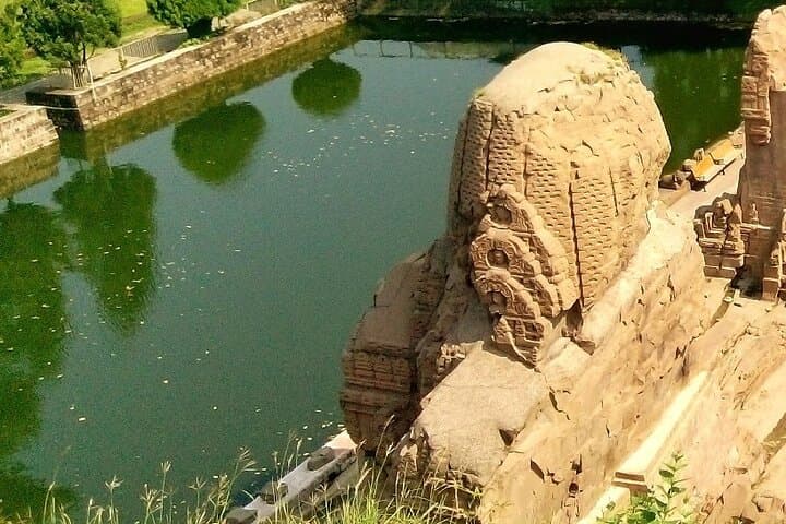 Kangra Day Trip from Dharamshala: Masroor Rock Temples, Kangra Fort & Brajeshwari photo 5