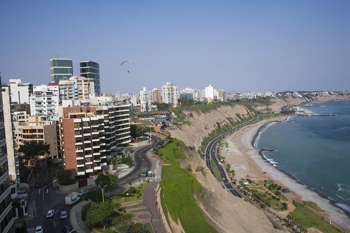 Barranco to Miraflores: Coastal Boardwalk Walk & Pisco Cooking Class in Lima photo 3