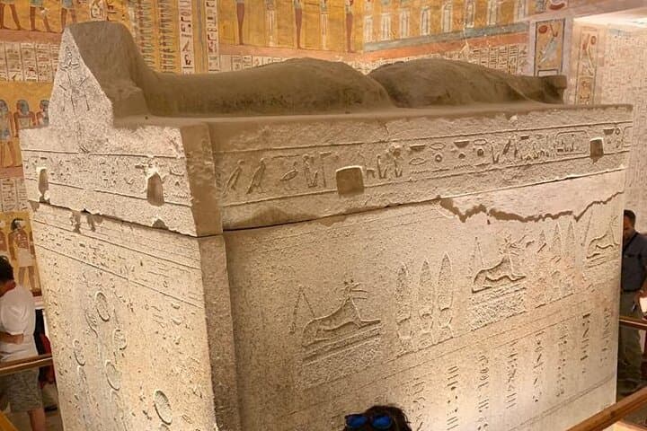 Private West Bank Tour in Luxor: Valley of the Kings, Hatshepsut Temple & Colossi of Memnon photo 4
