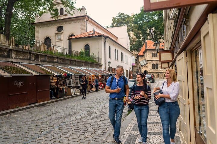 Prague Old Town and Jewish Quarter 90-Minute Guided Walking Tour photo 2