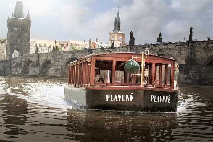 Prague Walking Tour with Vltava Boat Cruise and Lunch — 6-Hour Guided City Highlights photo 2