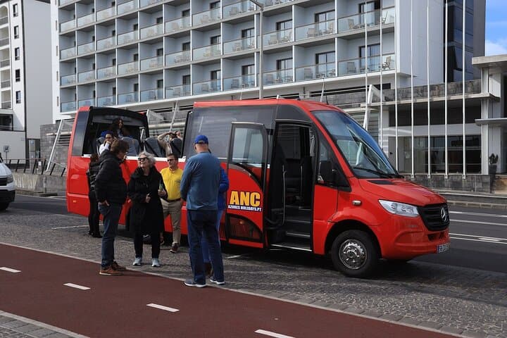 Full-Day Minibus Tour to Sete Cidades & Lagoa do Fogo on São Miguel photo 3