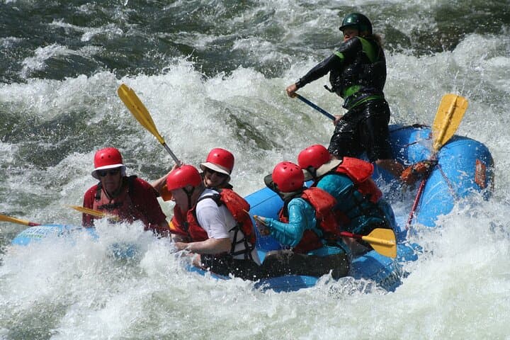 Sarapiquí River Rafting: Class II–III Adventure at Hacienda Pozo Azul photo 4