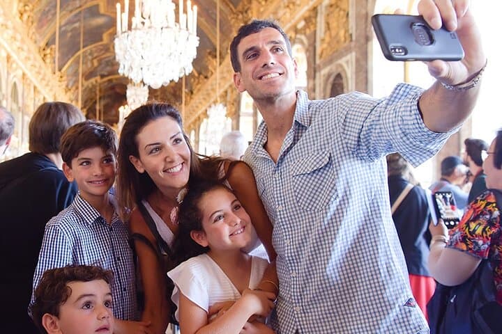 Private Half-Day Versailles Tour — Palace, Hall of Mirrors & Gardens photo 2