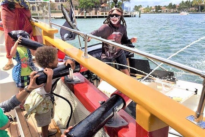 Family Pirate Cruise in Dania Beach: 1-Hour Interactive Adventure on the Intracoastal photo 2