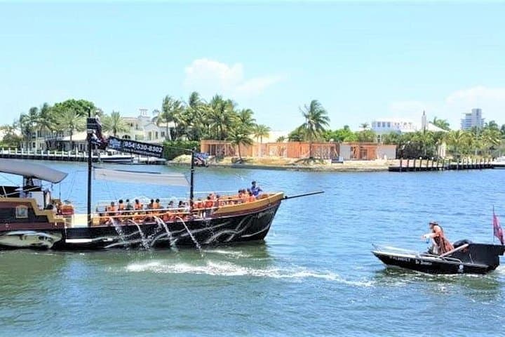 Family Pirate Cruise in Dania Beach: 1-Hour Interactive Adventure on the Intracoastal photo 3