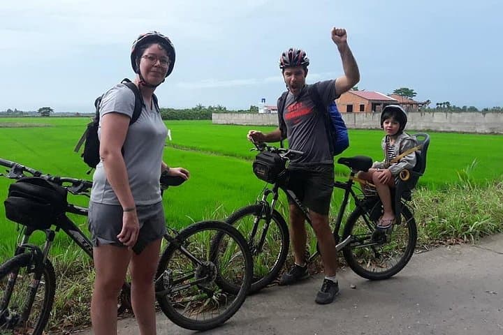 Mekong Delta Cycling & Boat Cruise: Phnom Penh to Saigon in 4 Days photo 4