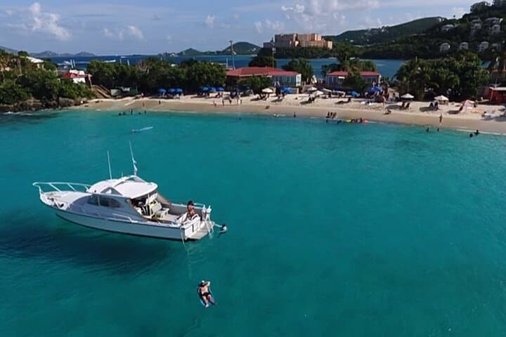 Island Hop & Food Boat Tour in the US Virgin Islands: Lime Out, Pizza Pi & Lovango Beach Club photo 5