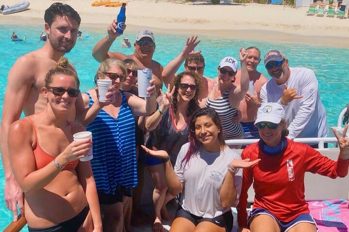 Island Hop & Food Boat Tour in the US Virgin Islands: Lime Out, Pizza Pi & Lovango Beach Club photo 2