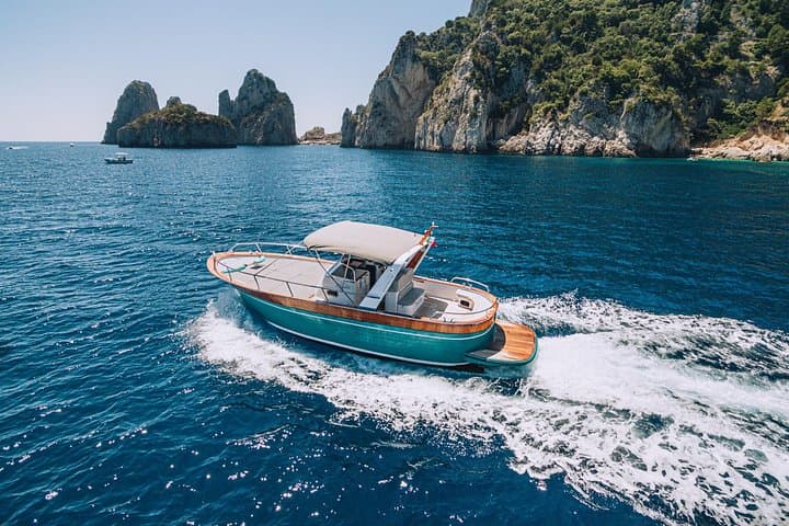 Private Capri Boat Tour from Sorrento Positano or Naples — Blue Grotto & Faraglioni photo 3