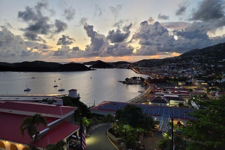 Nighttime Pirate Treasure Hunt & Kayak Adventure in St. Thomas photo 3