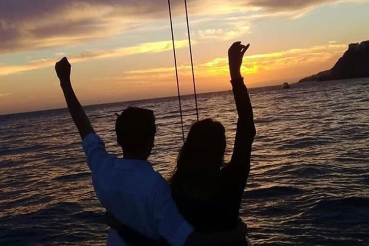Cabo San Lucas Sunset Catamaran Cruise — 2-Hour Trimaran Tour & Open Bar photo 5