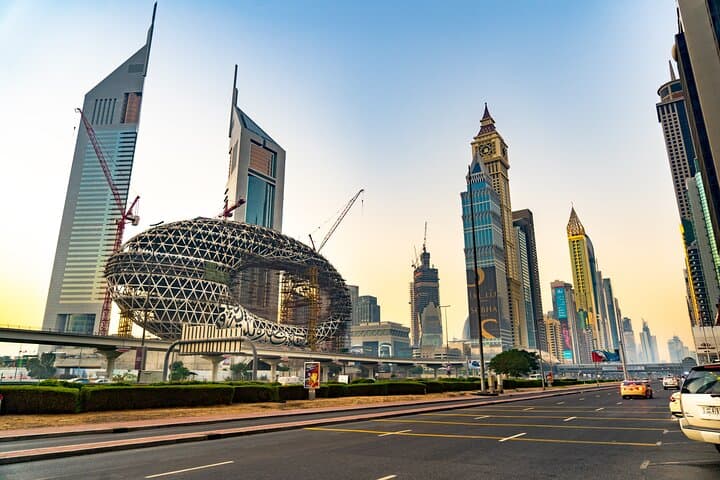 Dubai Old Town Cultural Tour and Lunch with Locals photo 4