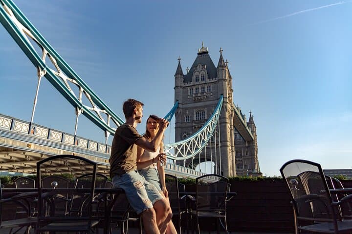 Private London Kickstart City Tour: Top Landmarks & Hidden Gems in 3 Hours