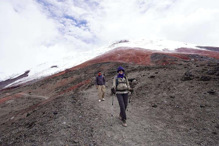 6-Day Ecuadorian Andes Hiking Tour — Quilotoa, Chimborazo & Cotopaxi Expedition photo 3