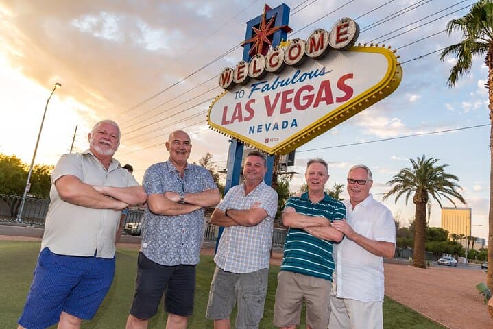Private Las Vegas Strip Walking Tour with Professional Photographer photo 2