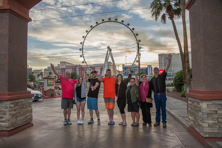 Private Las Vegas Strip Walking Tour with Professional Photographer photo 6