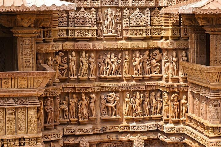 Khajuraho 2-Day Temple Tour from Delhi — Western & Eastern Group Highlights photo 5