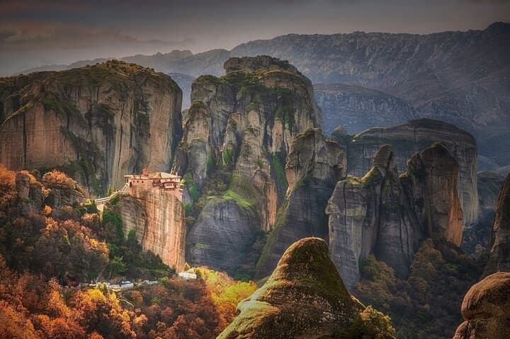 Private Meteora Day Tour from Thessaloniki: Self-Guided Stops at the Monasteries
