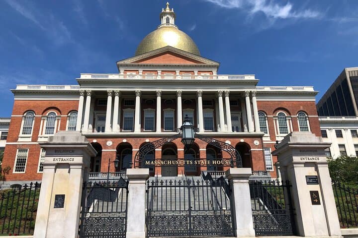 Boston Record Breakers Self-Guided Scavenger Hunt — Historic Walking Game in Back Bay & Beacon Hill photo 5