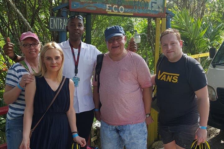 Kingston to Ocho Rios Blue Hole Private Tour (Island Gully Falls) photo 3