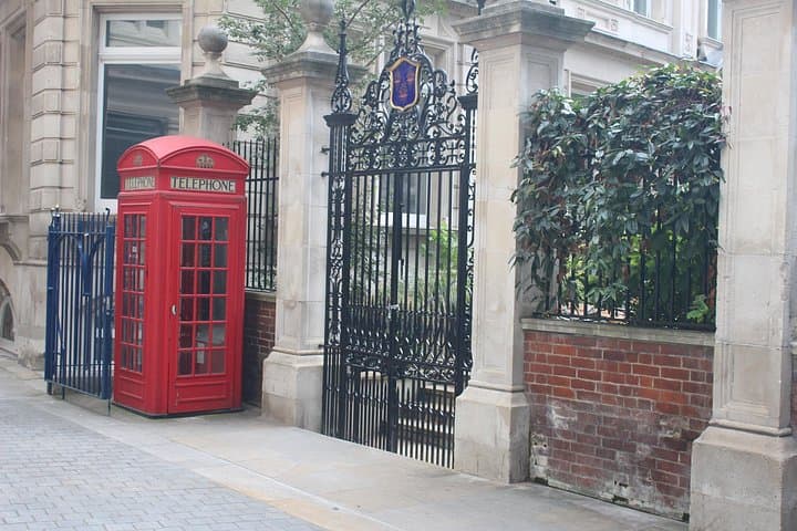 Mission Impossible London walking tour — film locations & guided movie walk photo 1