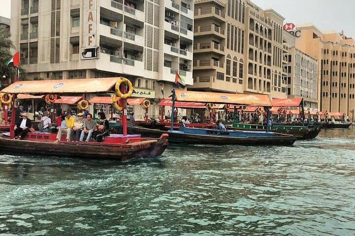 Dubai Old Town Cultural Tour and Lunch with Locals photo 5