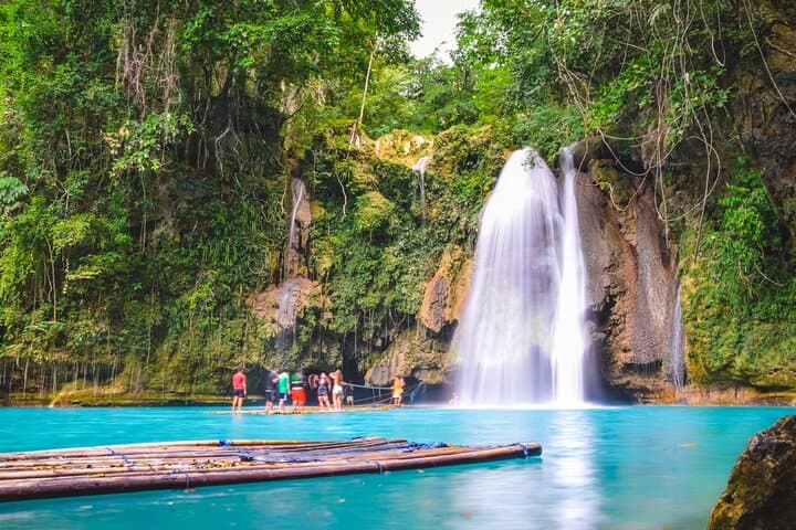 Osmeña Peak and Kawasan Falls: Private Full-Day Hike & Waterfall Swim from Cebu City photo 6