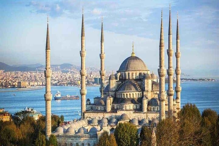 Ephesus to Istanbul: 2-Day Highlights Tour of Ancient Cities