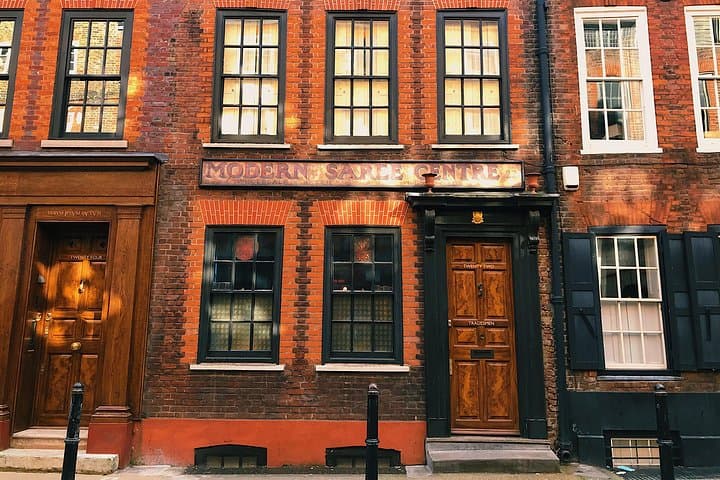 Brick Lane Self-Guided Walk: Street Art, Curry and East London's Hidden Stories photo 4