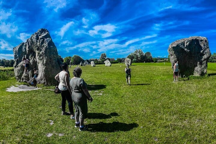 Bath, Avebury & Cotswolds Private Day Tour — Roman Baths to Ancient Stone Circles photo 3