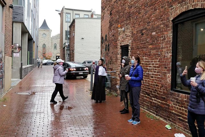 Explore Washington DC's Historic Alleyways: Shaw Neighborhood Guided Walking Tour photo 3