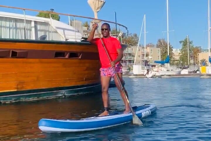Stand-Up Paddleboarding in Marina del Rey: Harbor Views & Beginner SUP Coaching photo 4