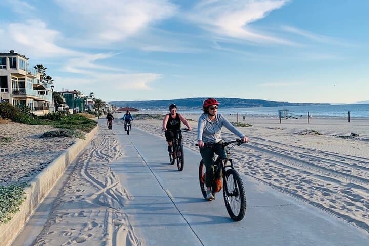 Marina del Rey to Hermosa Beach e-MTB Coastal Ride — 2-Hour Electric Mountain Bike Tour photo 2