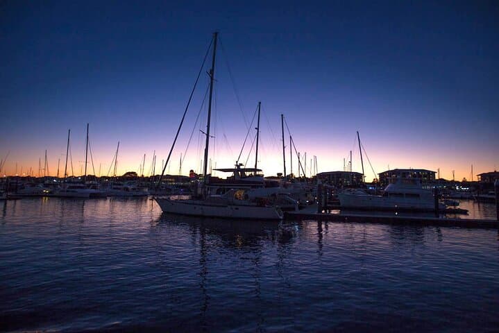 Sunset Twilight Cruise Hervey Bay: Champagne, Dolphins & Sandy Straits Views photo 3