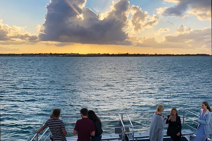 Sunset Twilight Cruise Hervey Bay: Champagne, Dolphins & Sandy Straits Views photo 4