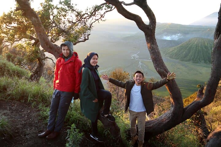 Bromo Sunrise: 1-Day Malang Tour to 7 Epic Bromo Spots photo 3