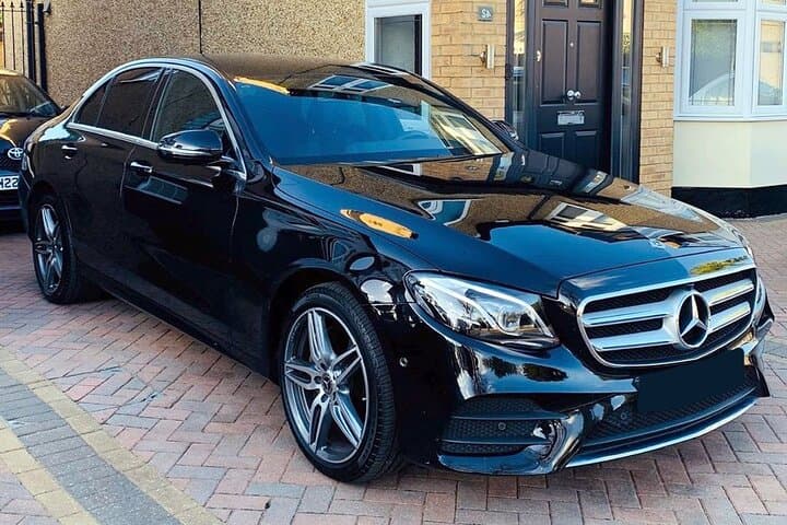 DFW Private Transfer: Business Car Airport Pickup to Dallas photo 2