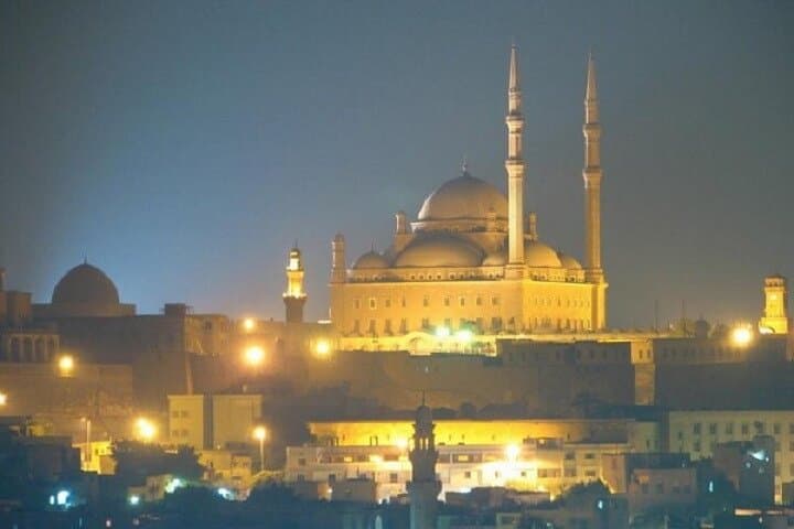 Cairo Citadel and Khan El Khalili: Full-Day Historical Walking Tour photo 3