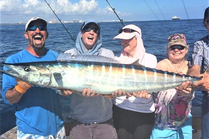 Big Game Deep Sea Fishing from Fort Lauderdale: A 4-Hour Atlantic Adventure