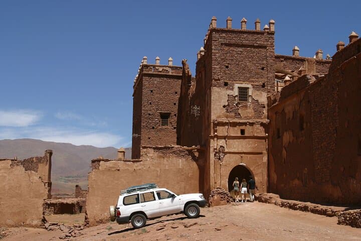 Amazraou Oasis Sahara Expedition: Private Luxury Desert Tour from Marrakech